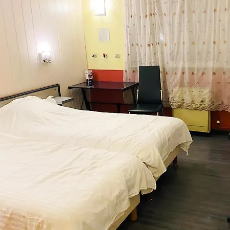 Le Valeran Hotel 2*